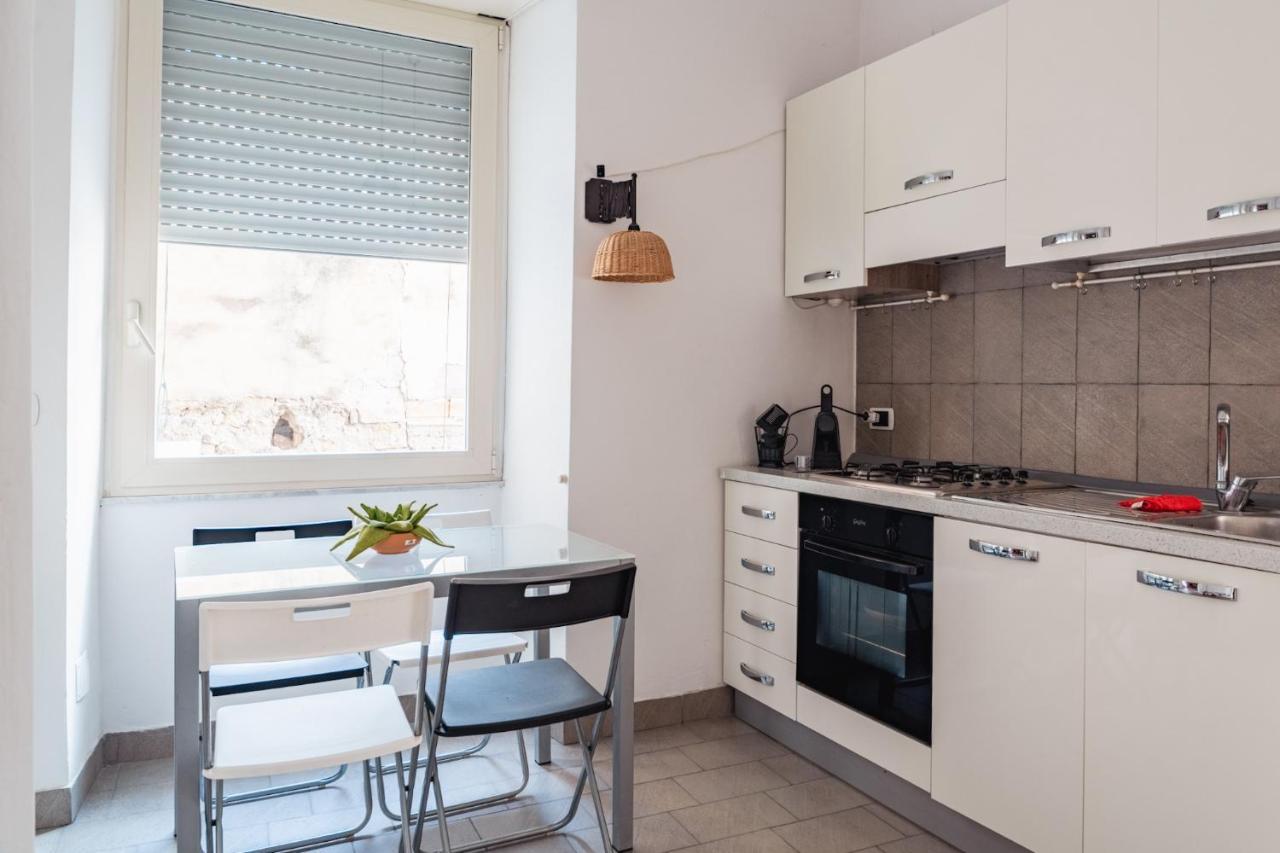 Appartamento In Pieno Centro Storico Con Terrazzo “O'Vicariello” Neapol Zewnętrze zdjęcie